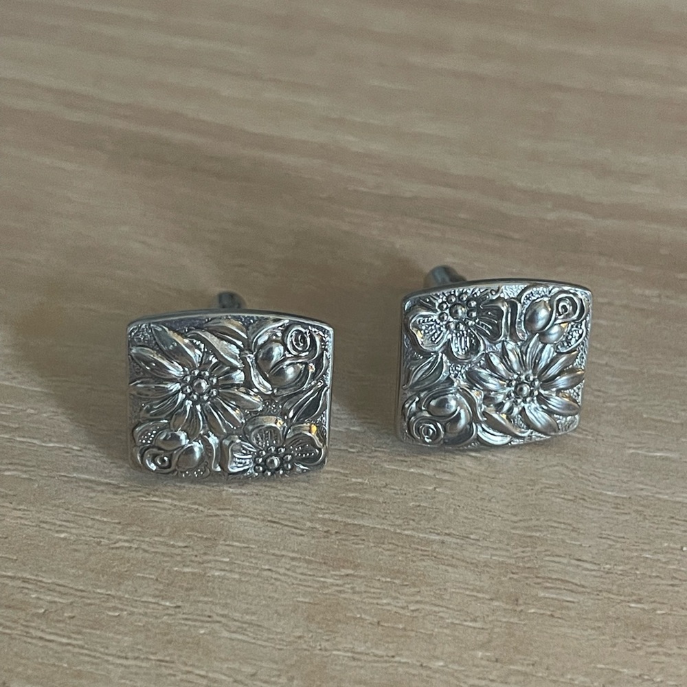 Vintage 1965 Sterling Silver Contessina Cuff Links